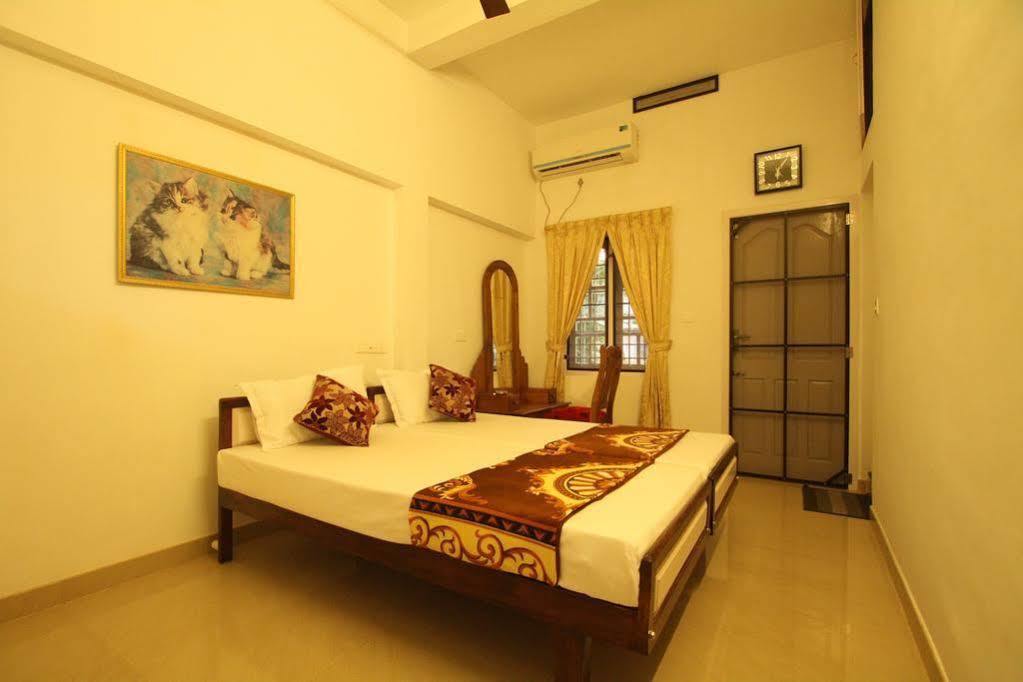 Aaron'S Homestay Kochi Dış mekan fotoğraf