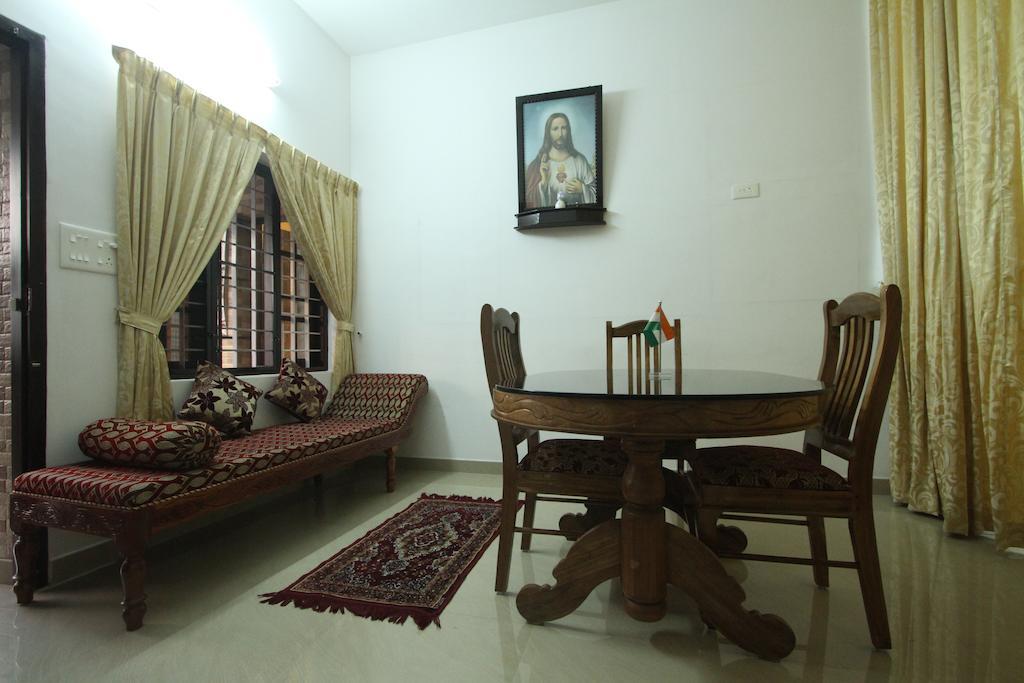 Aaron'S Homestay Kochi Dış mekan fotoğraf